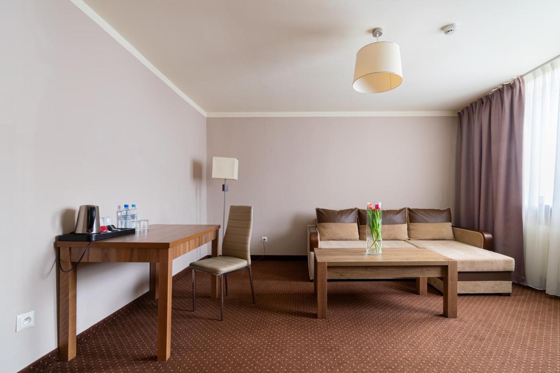 Park Hotel Diament Zabrze - Gliwice Buitenkant foto