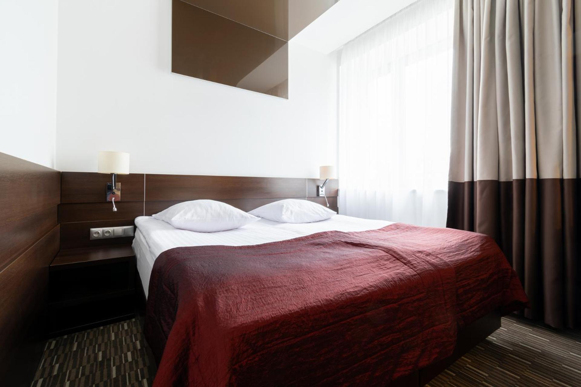 Park Hotel Diament Zabrze - Gliwice Buitenkant foto