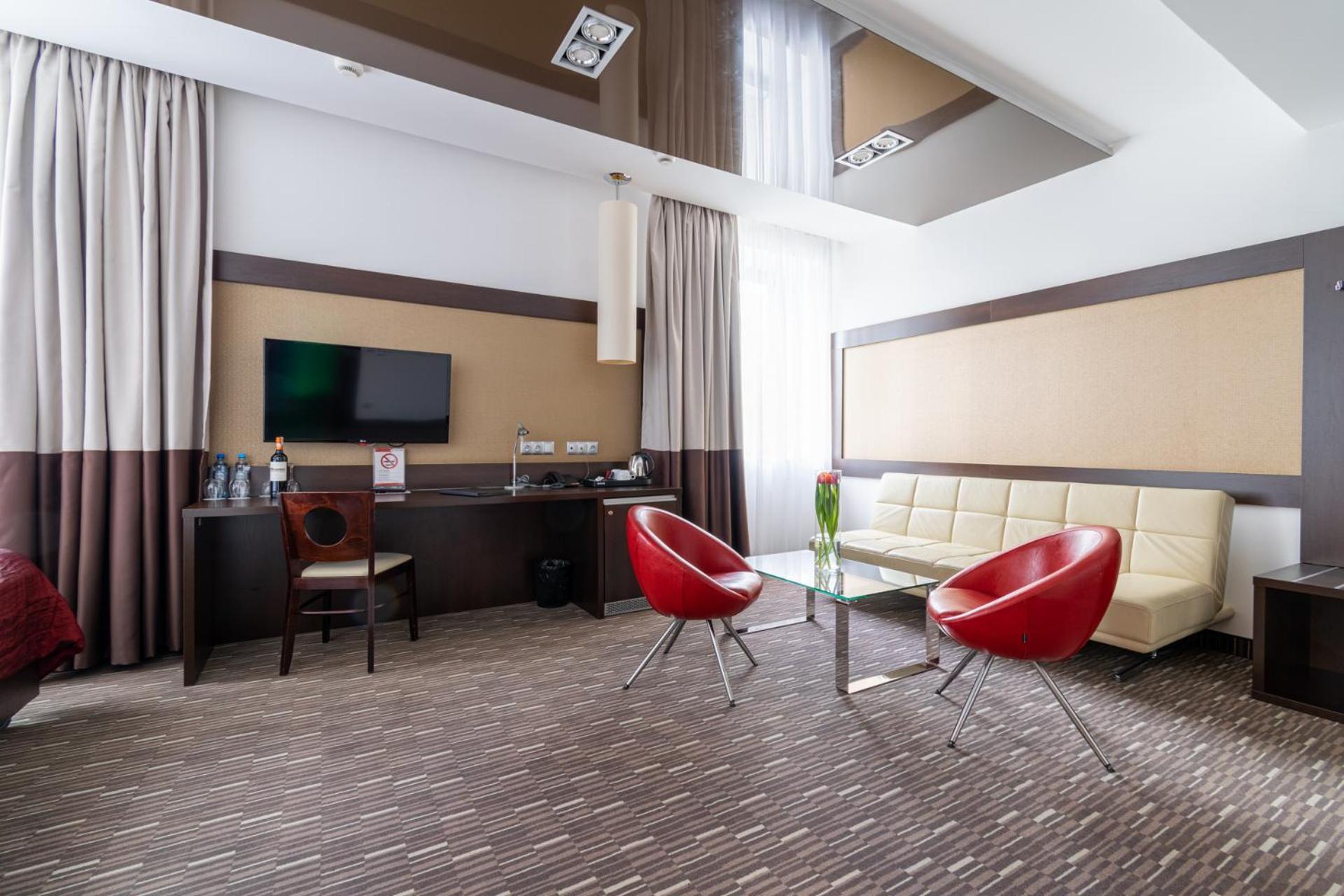 Park Hotel Diament Zabrze - Gliwice Buitenkant foto
